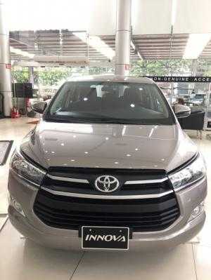 Toyota INNOVA số sàn khuyến mãi giá tốt tháng 8-9, ưu đãi vay 3.99%/năm