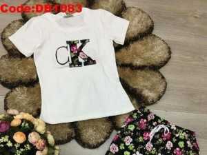Đồ bộ quần lỡ thêu chữ CK