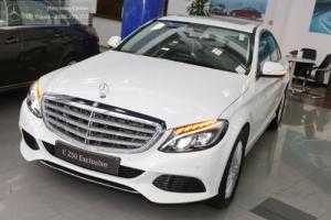 Mercedes - Benz C250 màu TRẮNG / KEM - 2017