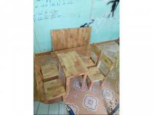 cần thanh lý bộ bàn ghế gỗ tồn kho giá rẻ