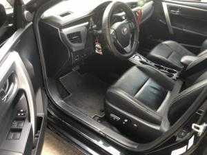 Bán Toyota Altis 2.0V Sportivo màu đen VIP sản xuất T12/2014 phiên bản thể thao cao cấp nhất