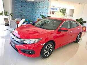 Honda civic 1.5 turbo tăng áp 2018 ( có xe giao )