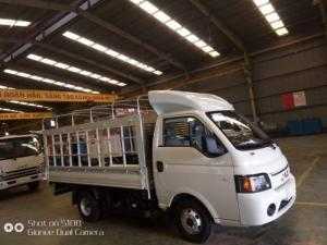Xe tải JAC X5 tải trọng 990 kg máy dầu phiên bản 2018 mới nhất .