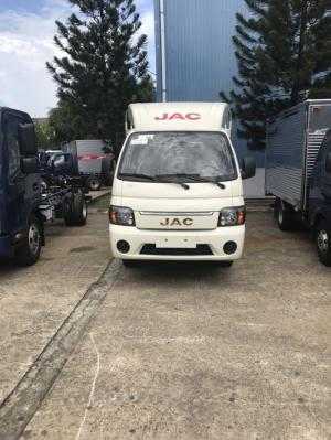 Xe tải JAC X5 tải trọng 1250 kg máy dầu phiên bản 2018 mới nhất .