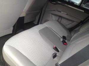 Cần bán Pazero sport , sx 2015, số sàn máy dầu, màu trắng còn ben xà ben.