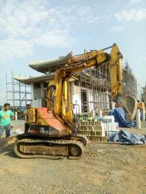 Xe đào Yanmar YB281X-2