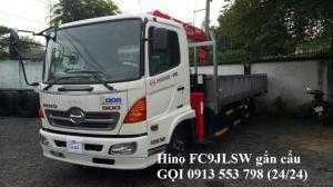 Xe tải Hino FC gắn cẩu - Giao xe ngay, hỗ trợ trả góp lãi suất thấp - Gọi 0913553798 (24/24)