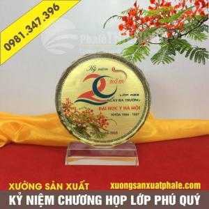 knc họp lớp hình mặt nguyệt phi 12