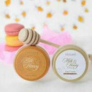 Combo bộ kem dưỡng ẩm Oriflame chiết xuất từ sữa & mật ong 32542-32543