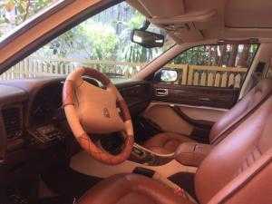 Xe Jaguar 1996
