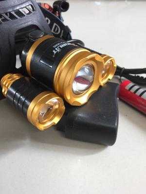 Đèn pin đội đầu 3 bóng 4 chế độ có ZOOM