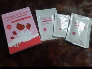 Tắm trắng tinh chất sữa dâu tây