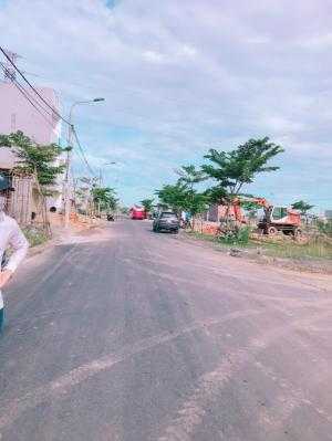 Bán Gấp Lô Góc Hòa Xuân Mở Rộng Vị Trí Cực Đẹp