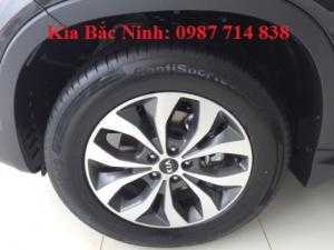 Bán xe Kia Sorento 2018 giá chỉ từ 799 triệu, hỗ trợ vay 90%