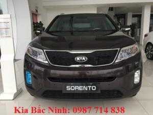 Bán xe Kia Sorento 2018 giá chỉ từ 799 triệu, hỗ trợ vay 90%