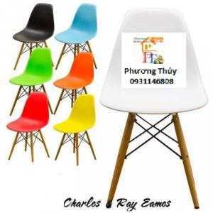 Hơn nữa sản phẩm thẩm mỹ, cũng là một sản phẩm decor cho căn phòng thêm sang trọng, sáng sủa hơn ..tongue-outGiá tiền cùng với chất lượng như thế này rất xứng đáng