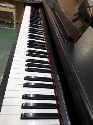 Đàn Piano điện Yamaha CLP-123 , giá rẻ bất ngờ - âm thanh xuất sắc!!!