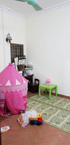 Bán gấp nhà quận Hoàn Kiếm 40m 4 tầng 4 ngủ ở hoặc văn phòng