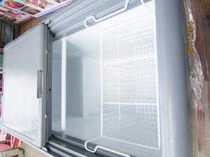 Tủ đông thực phẩm Thái Lan Sanden Intercool 300 lít
