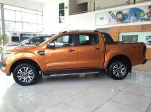 Ford Ranger Wildtrak 3.2L 4x4 i5 (2018, lô cuối cùng của năm)