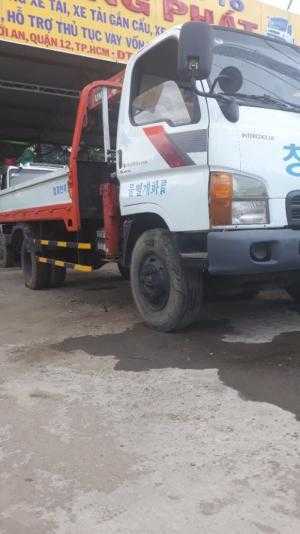 HYUNHDAI HD72 xe nhập khẩu gắn cẩu 3 tấn 3 khúc.