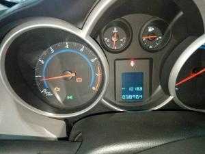 Bán nhanh Chevrolet Cruze LT 2016, ghi vàng, số sàn