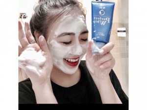 Sữa rửa mặt shiseido perfect whip