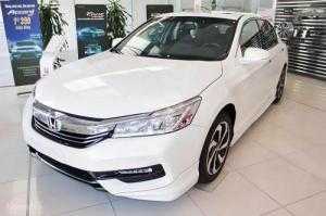 Bán Honda Accord 2018 giảm giá cực sốc, hỗ trợ vay ngân hàng đến 85% lãi suất cực thấp!