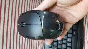 Combo chuột và bàn phím ko dây Genius KB-8000X