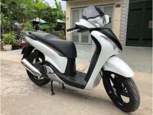SH nhập ý 125i sporty lung linh