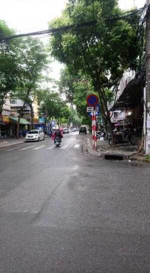 Bán nhà 2 mặt phố, lô góc, kd nhất phố 50m, 5 tầng, Nghĩa Tân, Cầu Giấy.