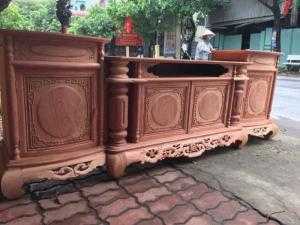 Kệ Tivi Cột Nho Gỗ Hương Đá
