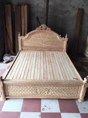 Giường Gỗ Gụ