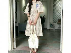 Đầm sơmi ulzzang mặc được hai kiểu