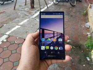 Điện thoại Sharp Aquos Sh01G