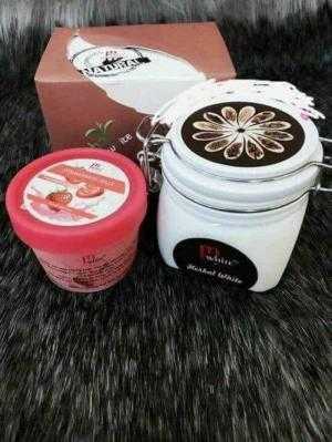 Kem Ủ Trắng body thảo mộc Mwhite