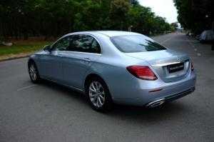 E200 siêu lướt, xe chính hãng, giá bèo nhèo