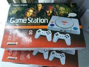 Máy Chơi Game 4 Nút LT007A - Có Sẳn 99999 Trò Trong Máy