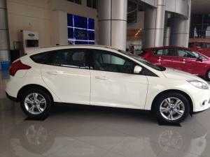 Bán Ford Focus đời 2018, giá tham khảo 570t hỗ trợ trả góp đến 80%