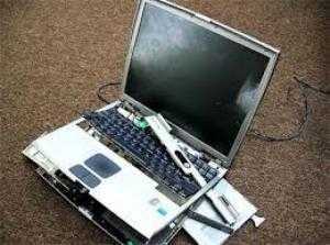 laptop bể vỡ,k lên nguồn hoac75 k có nhu cầu xài