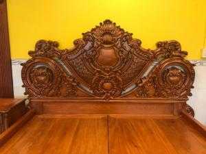 Giường ngủ cổ điển cao cấp