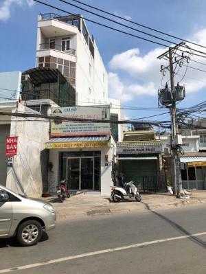 Cậu Thành Tôi cần Bán Nhà gần Mặt tiền Huỳnh Tấn Phát