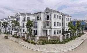 Chính chủ bán lại song lập TuyLip 04 Đông Nam 185m2 bên hồ lớn dự án Vinhomes - The Harmony