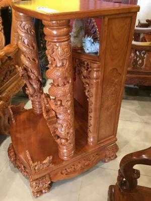Bàn thờ ông địa cao cấp có hộp đèn sang trọng