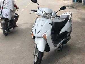 Honda Lead Fi nhập khẩu cuối 2010 nữ SD zin 100%