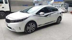 Bán Kia Cerato 1.6AT màu trắng số tự động sản xuất 2016 lăn bánh 2017 biển Bình Dương 1 chủ đi đúng 34000km