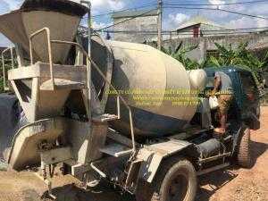 bồn trộn bê tông 3 khối thủy lực - hàng nhập khẩu