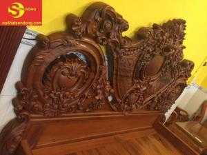 Giường ngủ cổ điển siêu vip