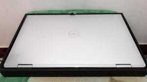 Dell XPS 15-9575 I7-8705G/8G/SSD 256G/15.6″ Full HD Touch 360/VGA 4G/New 100%
