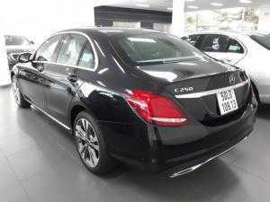 Bán Mercedes C250 Exclusive 2017, màu Đen...mới 100%, ưu đãi